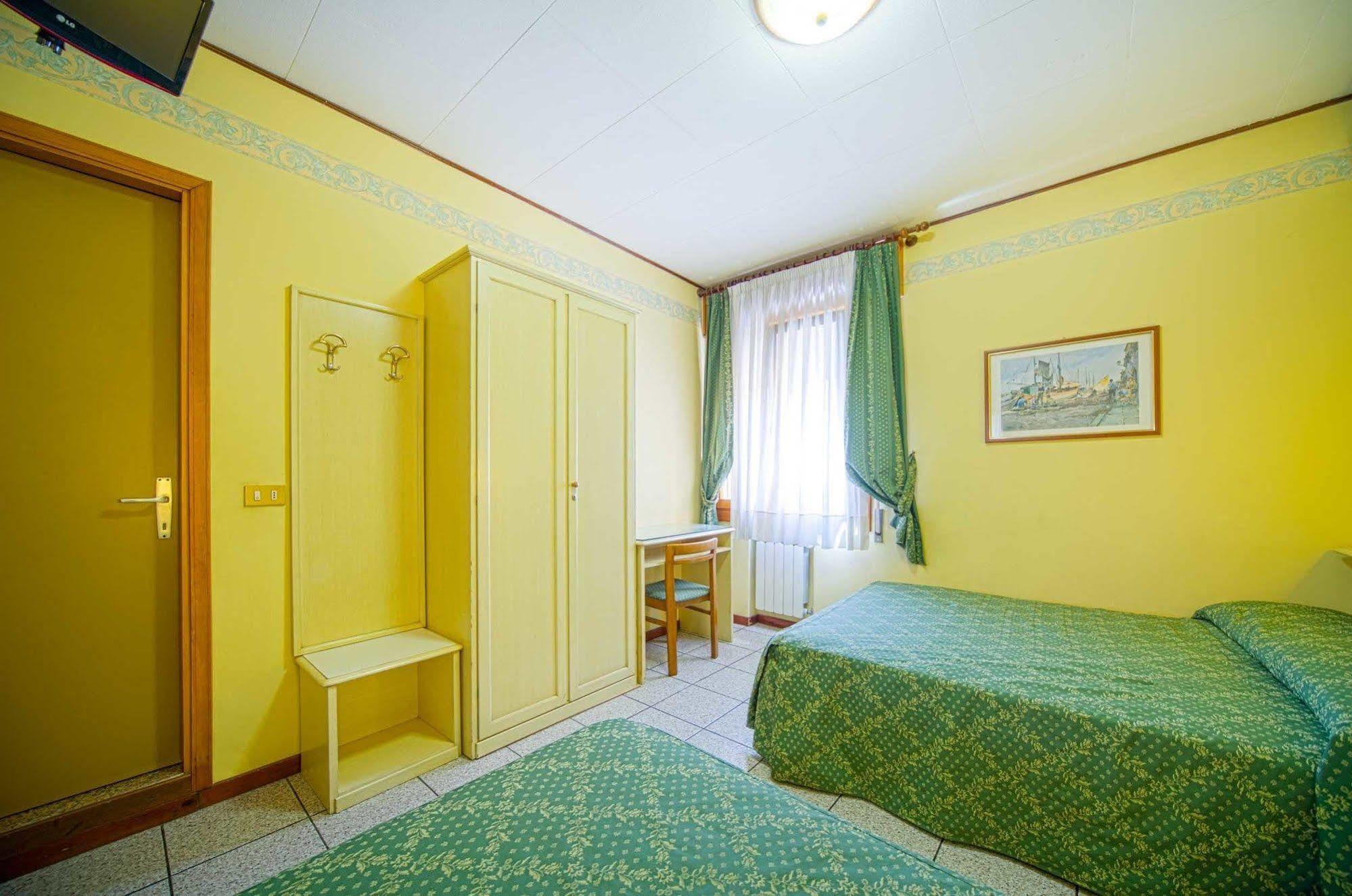 Piave Appartement Mestre Buitenkant foto