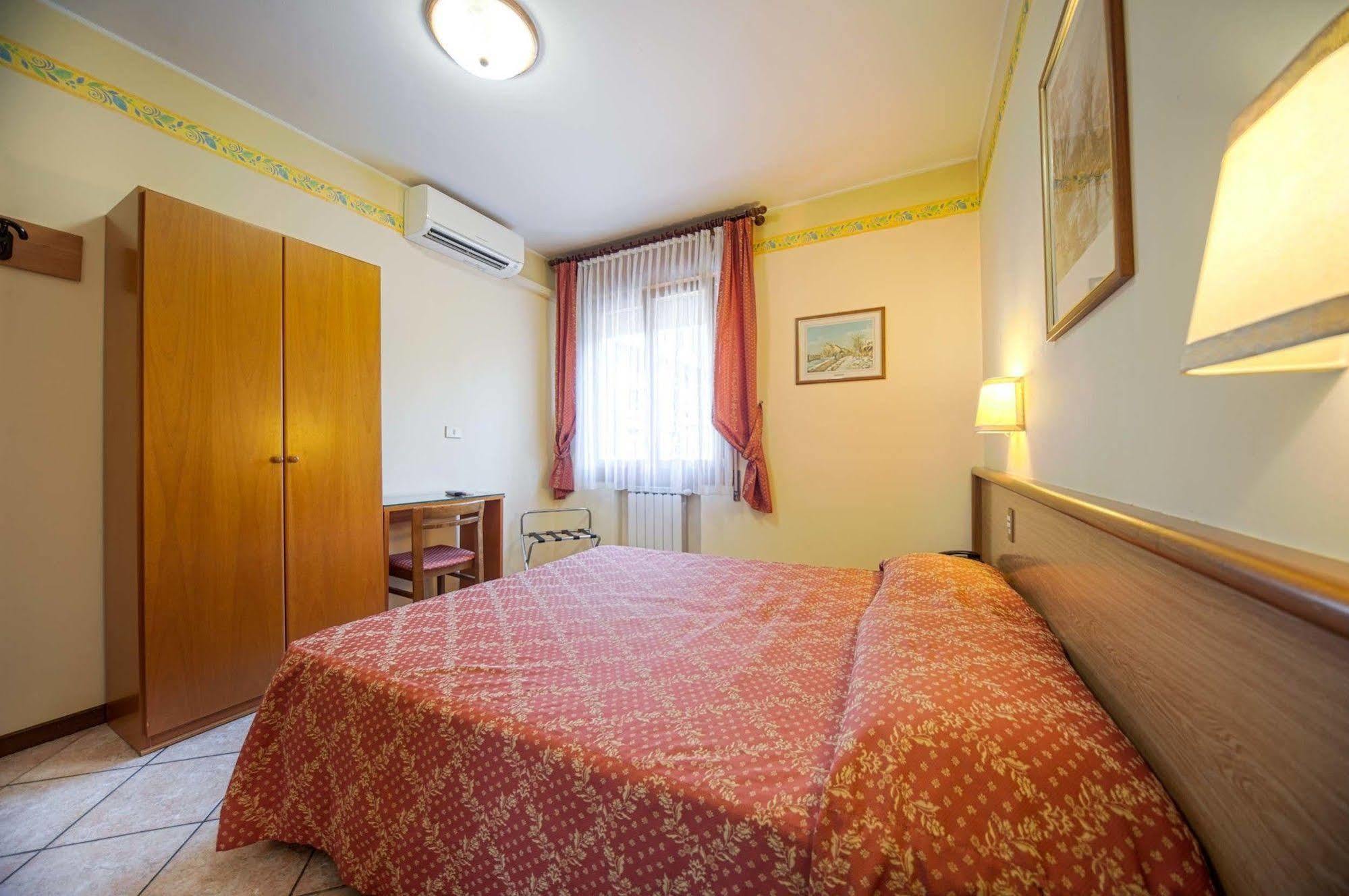 Piave Appartement Mestre Buitenkant foto