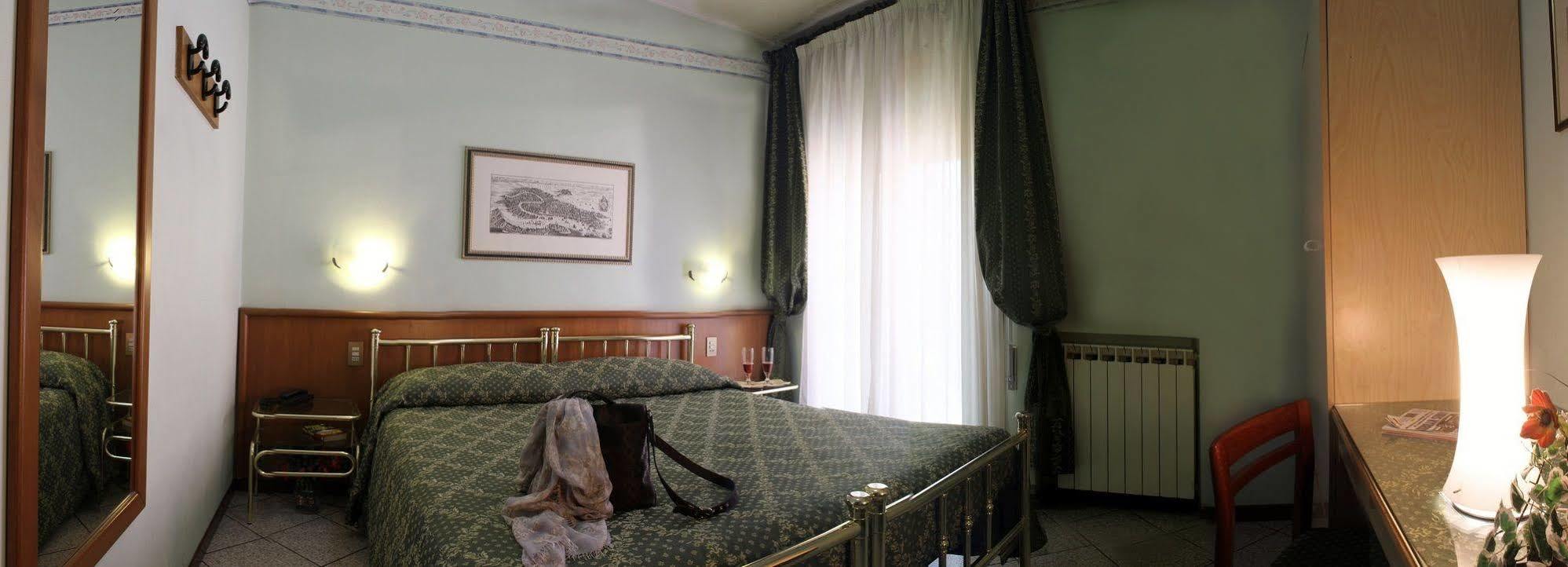 Piave Appartement Mestre Buitenkant foto